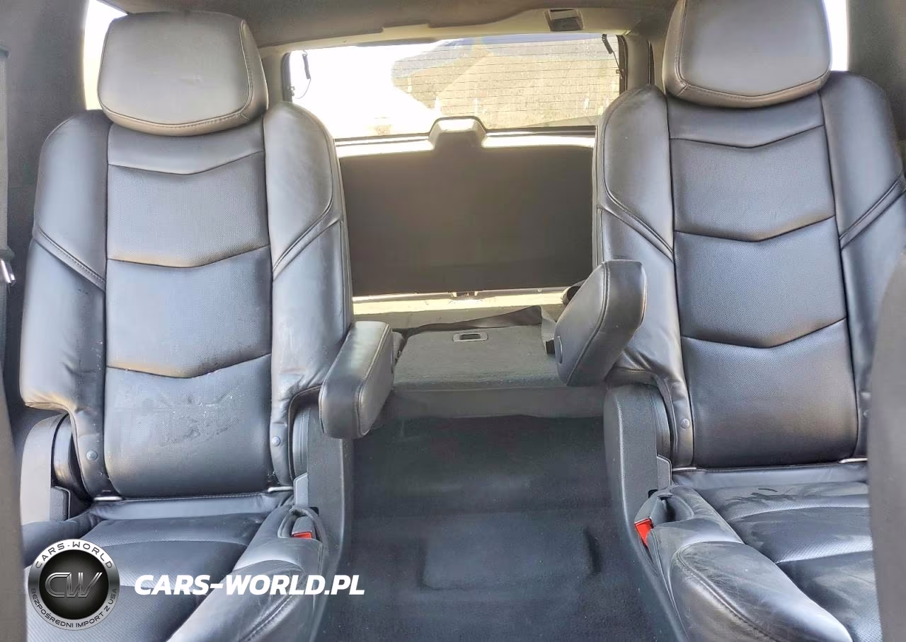 2019 Cadillac Escalade Platinum VIN:1GYS4DKJ9KR355042 - 10