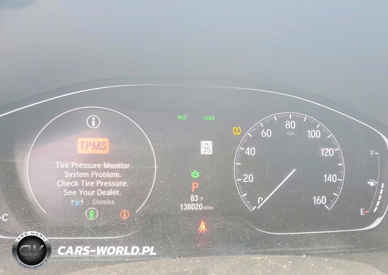 2018 Honda Accord Sport VIN:1HGCV1F31JA151335 - 9