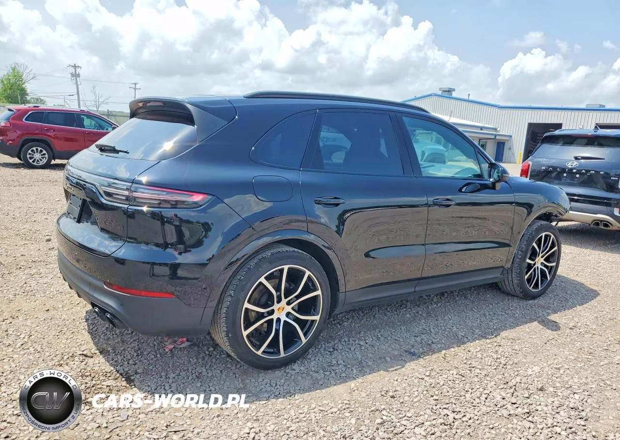 2023 Porsche Cayenne S VIN:WP1AB2AYXPDA14715 - 3