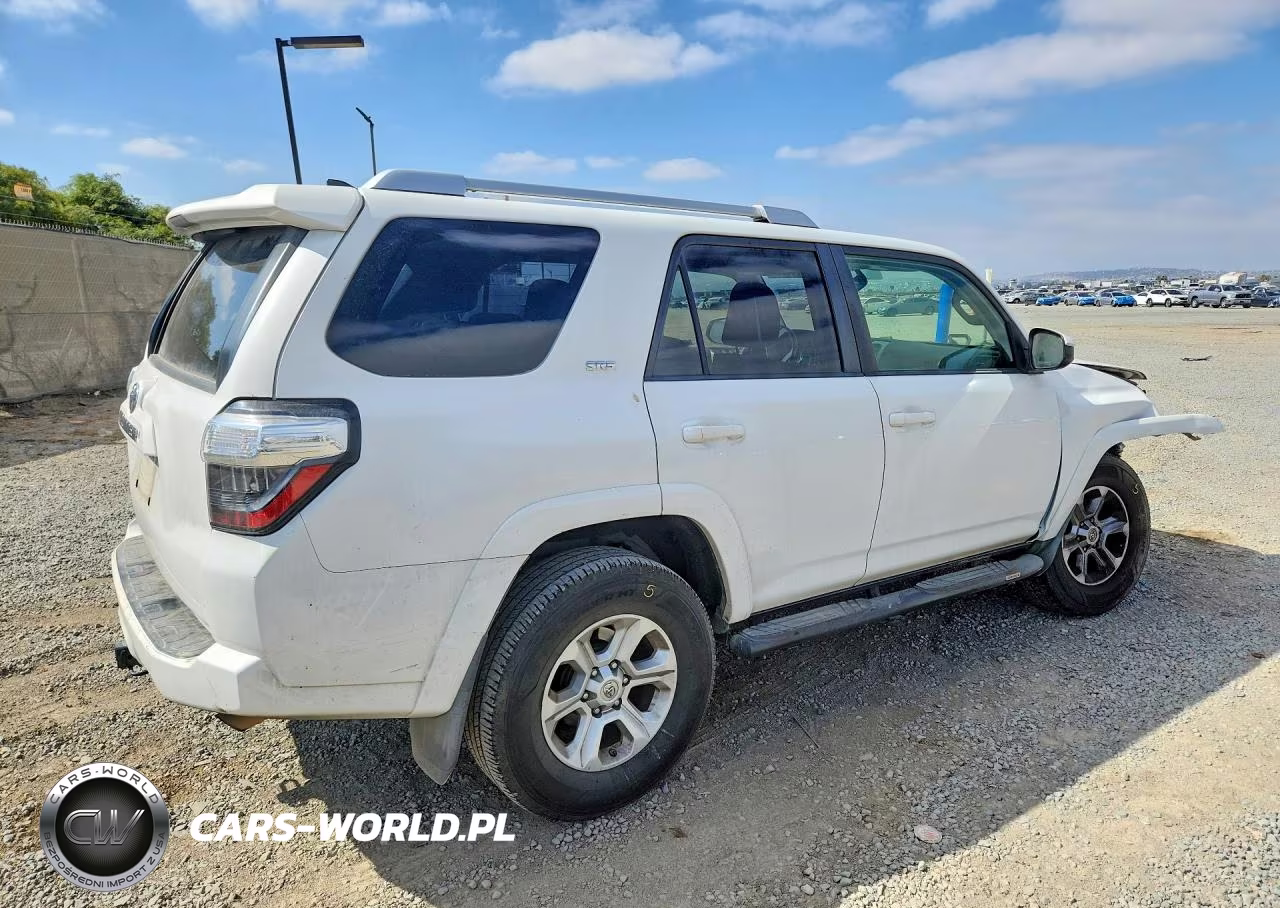 2017 Toyota 4Runner Sr5 VIN:JTEZU5JR6H5153532 - 3
