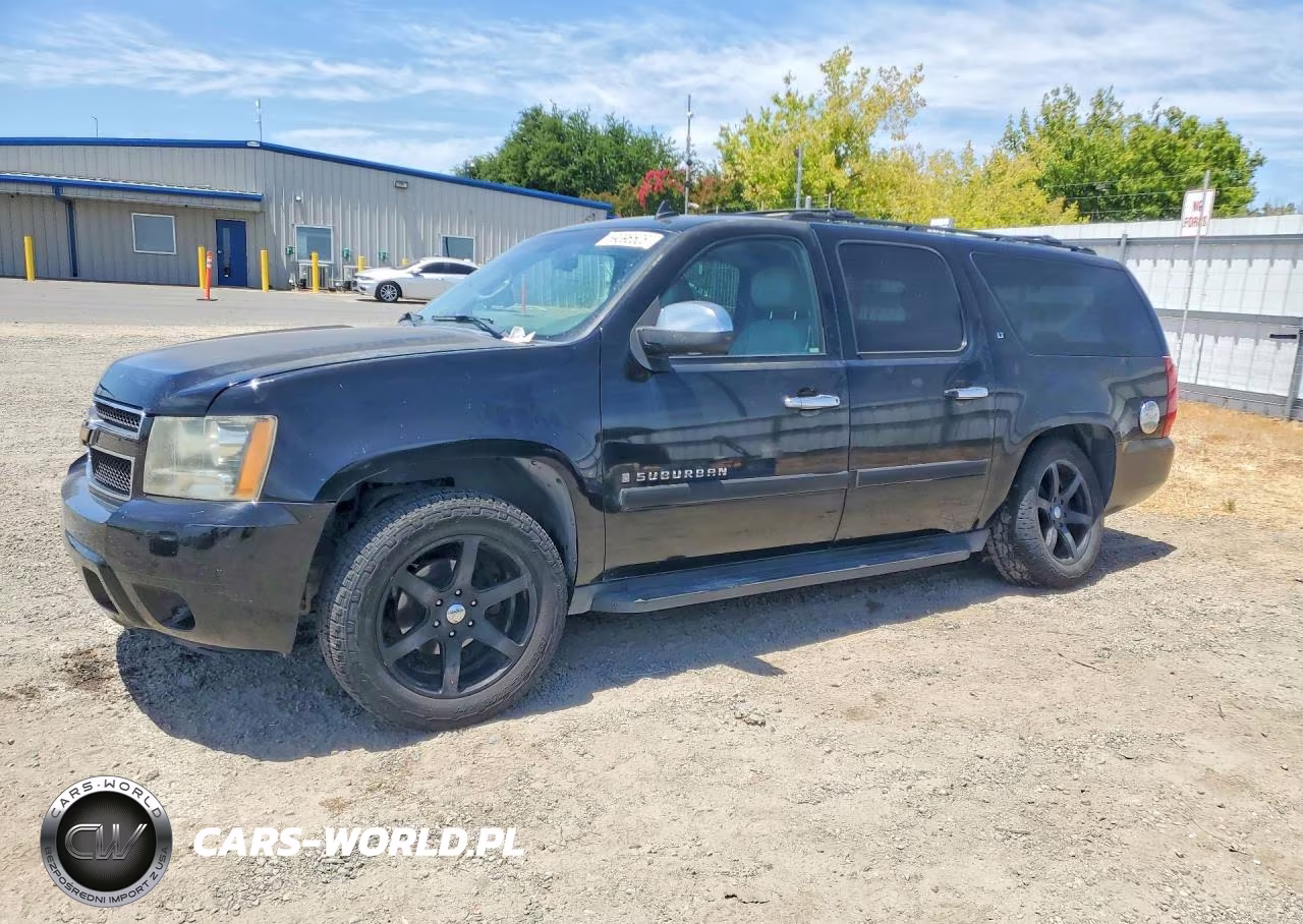 2007 Chevrolet Suburban C1500 – zdjęcie 1 z 13