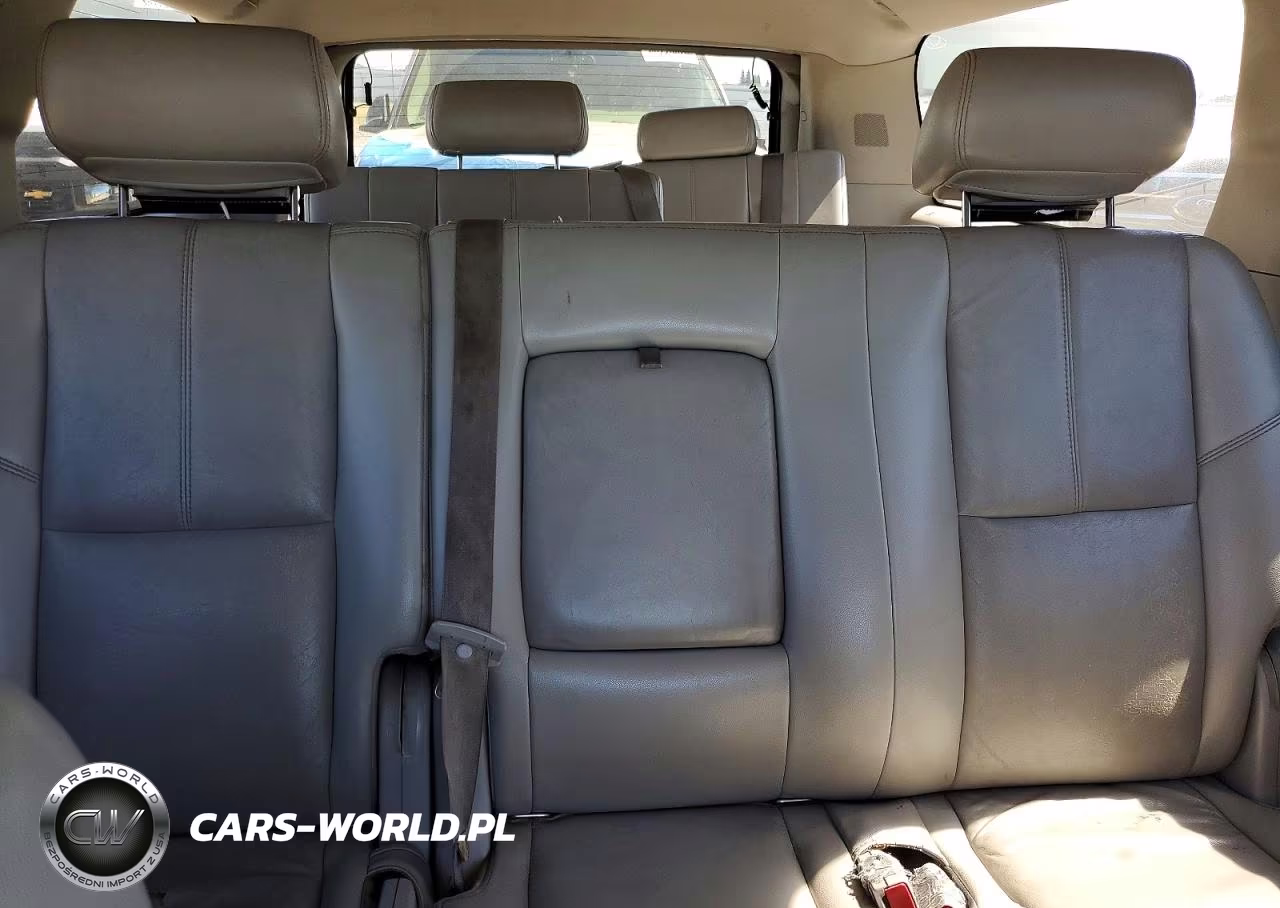 2007 Chevrolet Suburban C1500 VIN:3GNFC16J77G102481 - 10