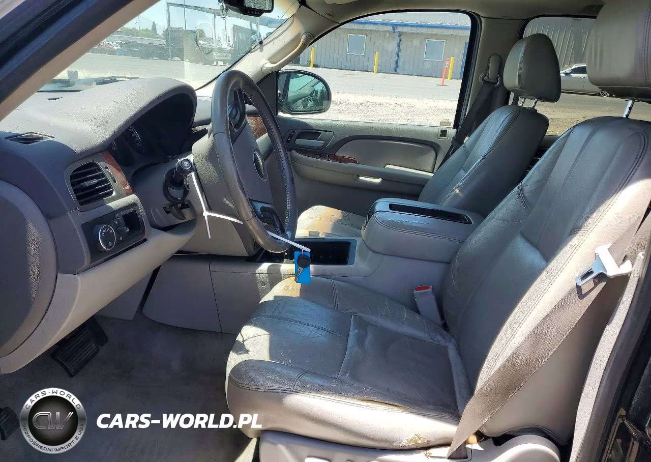 2007 Chevrolet Suburban C1500 VIN:3GNFC16J77G102481 - 7