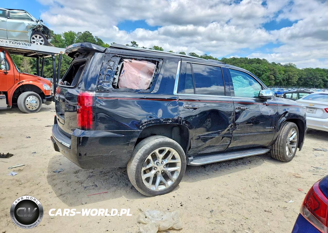 2020 Chevrolet Tahoe K1500 Premier VIN:1GNSKCKC8LR260701 - 3