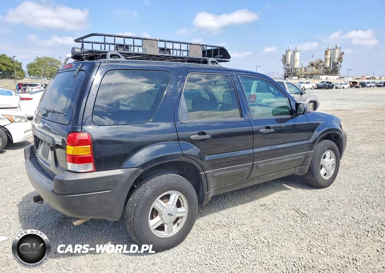 2003 Ford Escape Xls VIN:1FMCU02143KA33286 - 3
