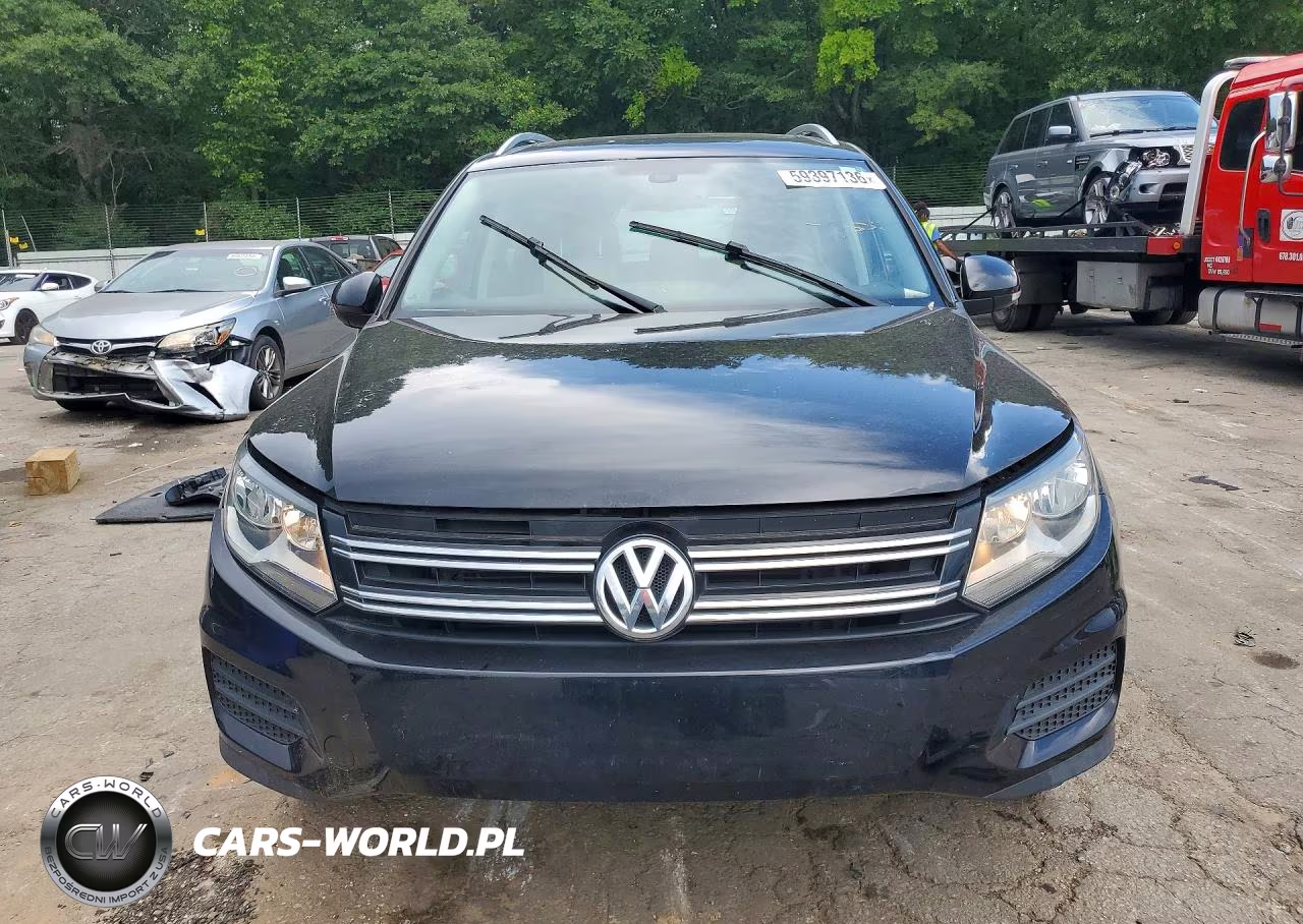 2017 Volkswagen Tiguan Wolfsburg VIN:WVGSV7AX2HW500678 - 5