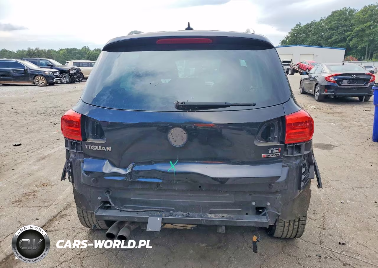 2017 Volkswagen Tiguan Wolfsburg VIN:WVGSV7AX2HW500678 - 6