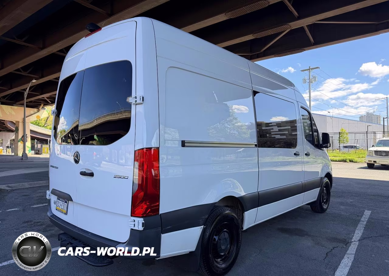 2023 Mercedes-Benz Sprinter 2500 VIN:W1W4NBHY6PT150314 - 3