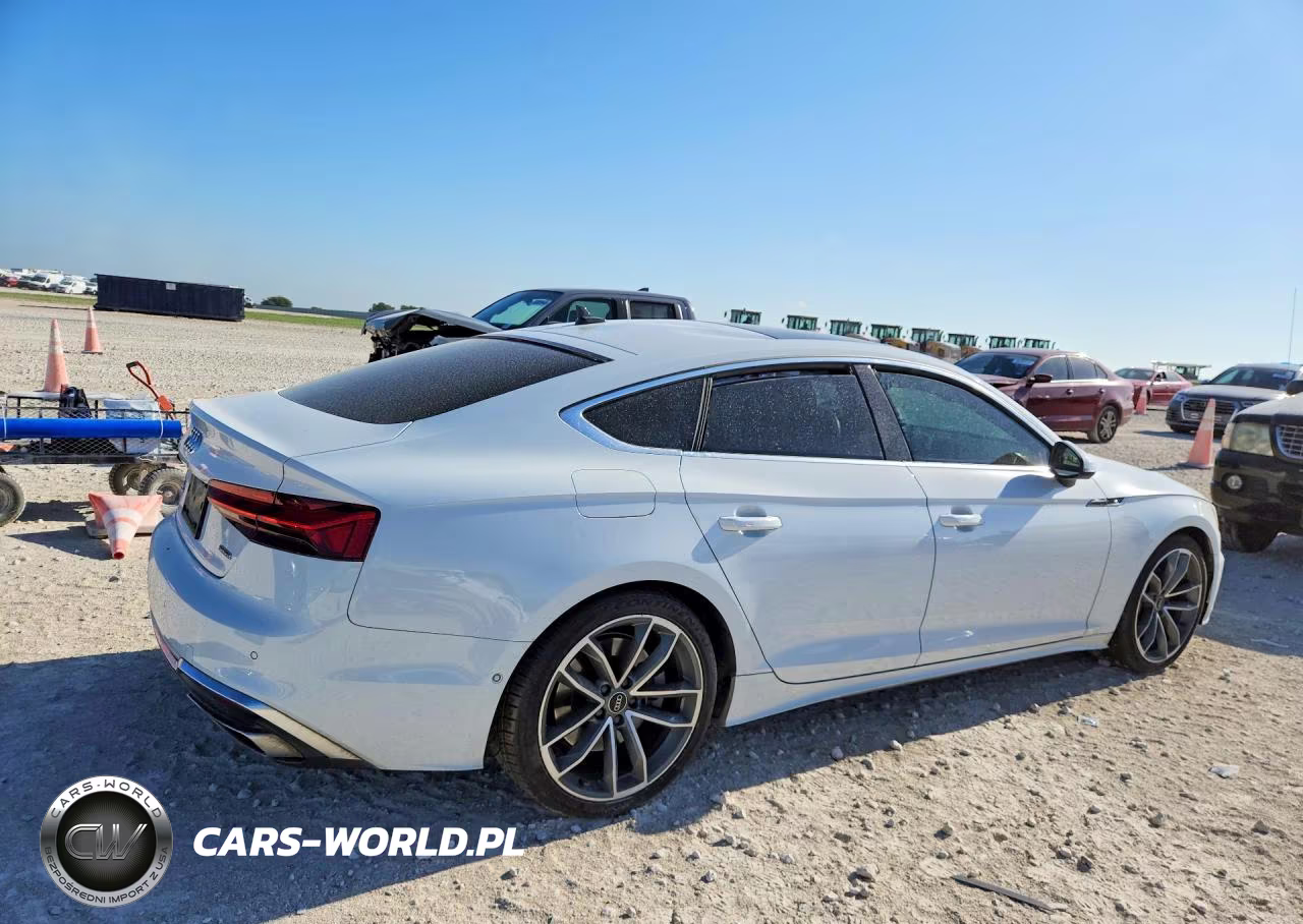 2024 Audi A5 Prestige 45 VIN:WAUEACF53RA069373 - 3