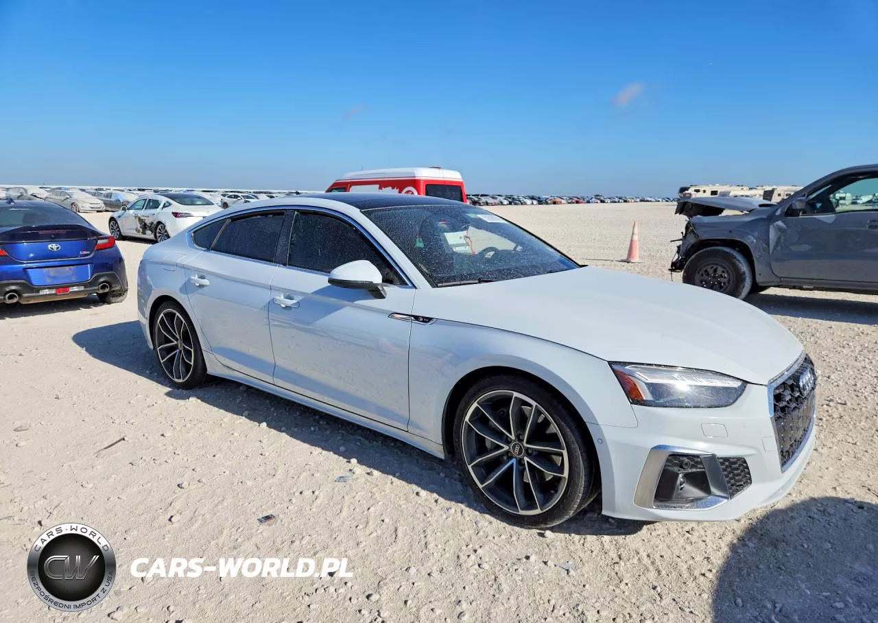2024 Audi A5 Prestige 45 VIN:WAUEACF53RA069373 - 4