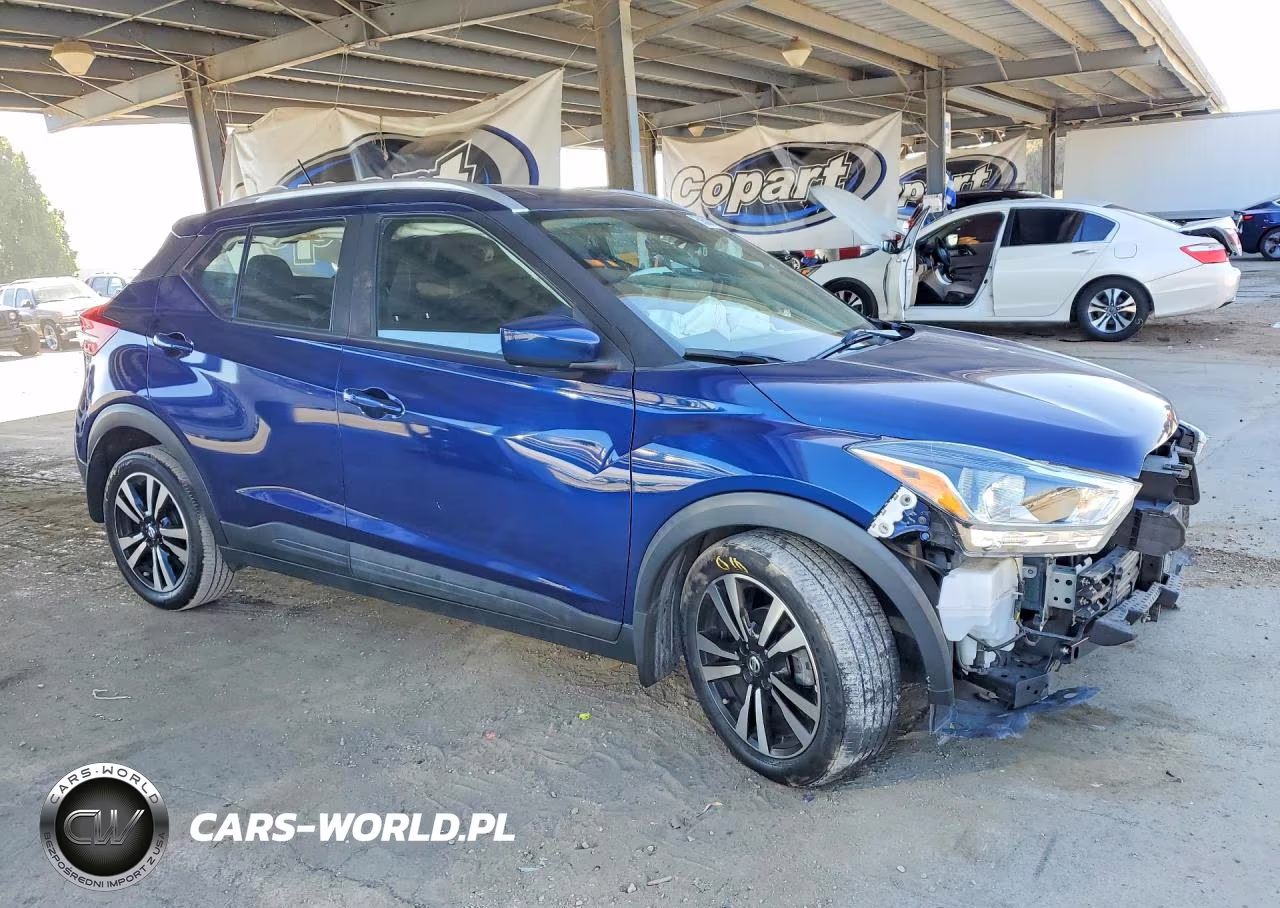 2020 Nissan Kicks Sv VIN:3N1CP5CV2LL510602 - 4