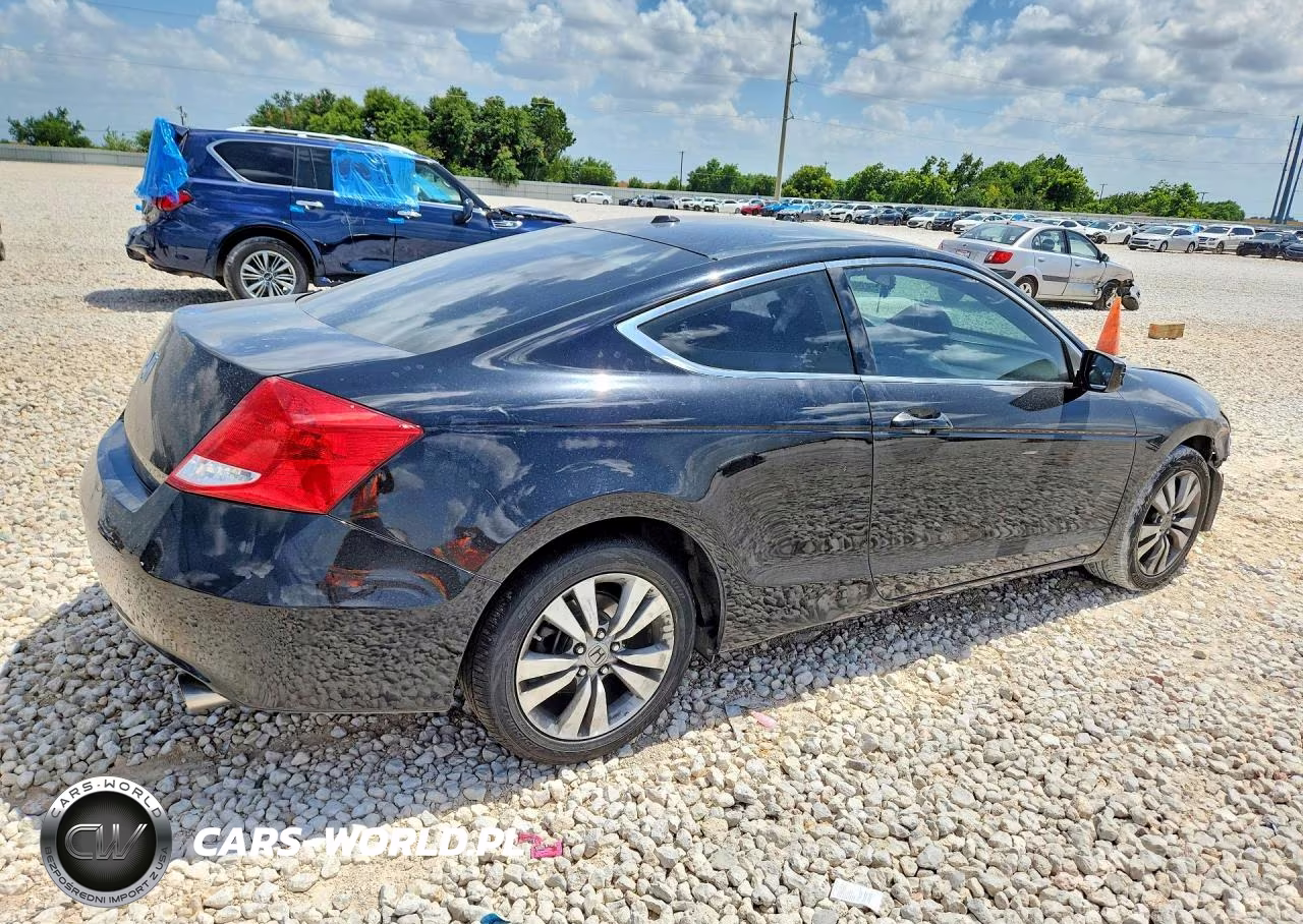 2011 Honda Accord Exl VIN:1HGCS1B82BA008812 - 3