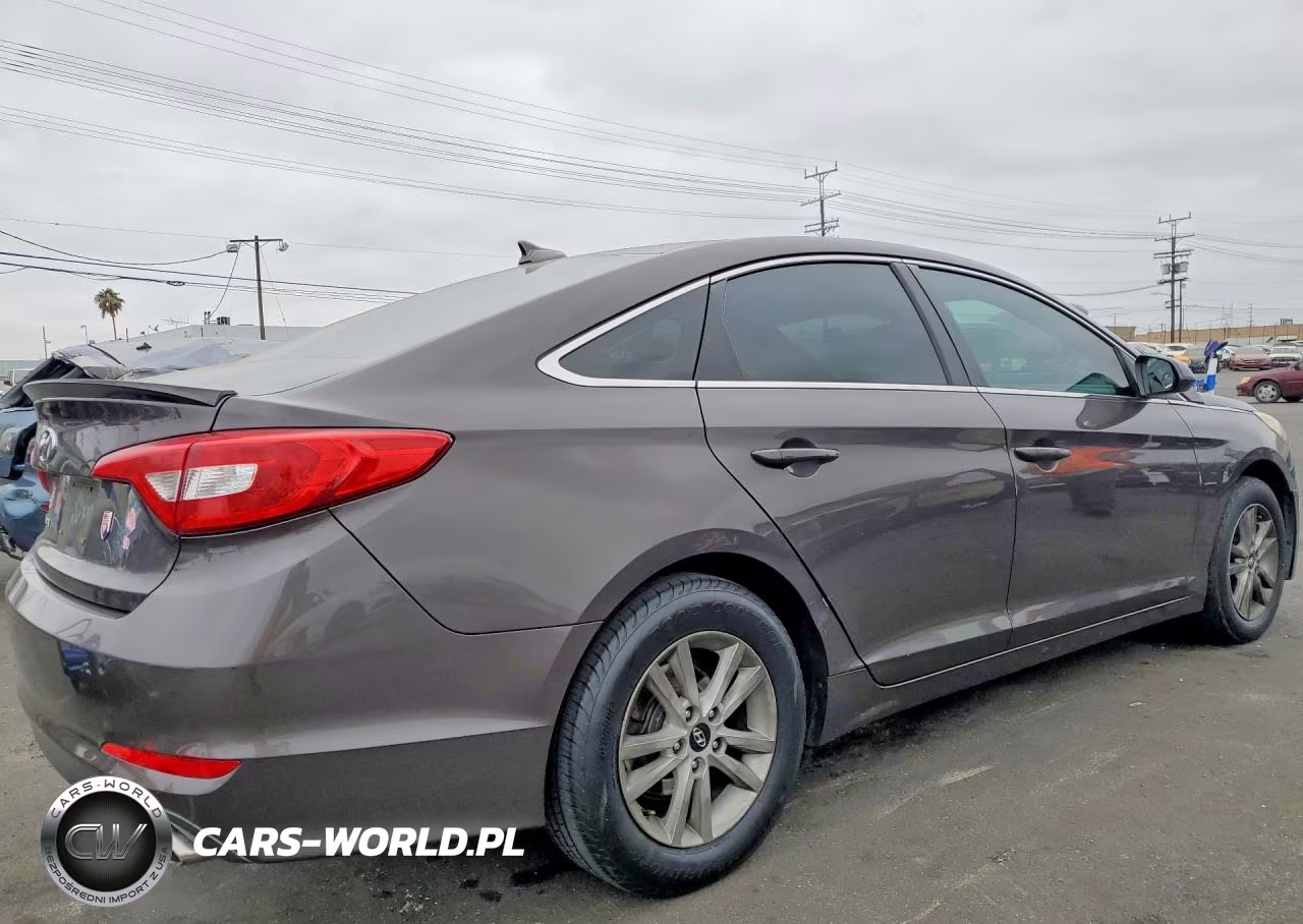 2015 Hyundai Sonata VIN:5NPE24AF1FH048824 - 3