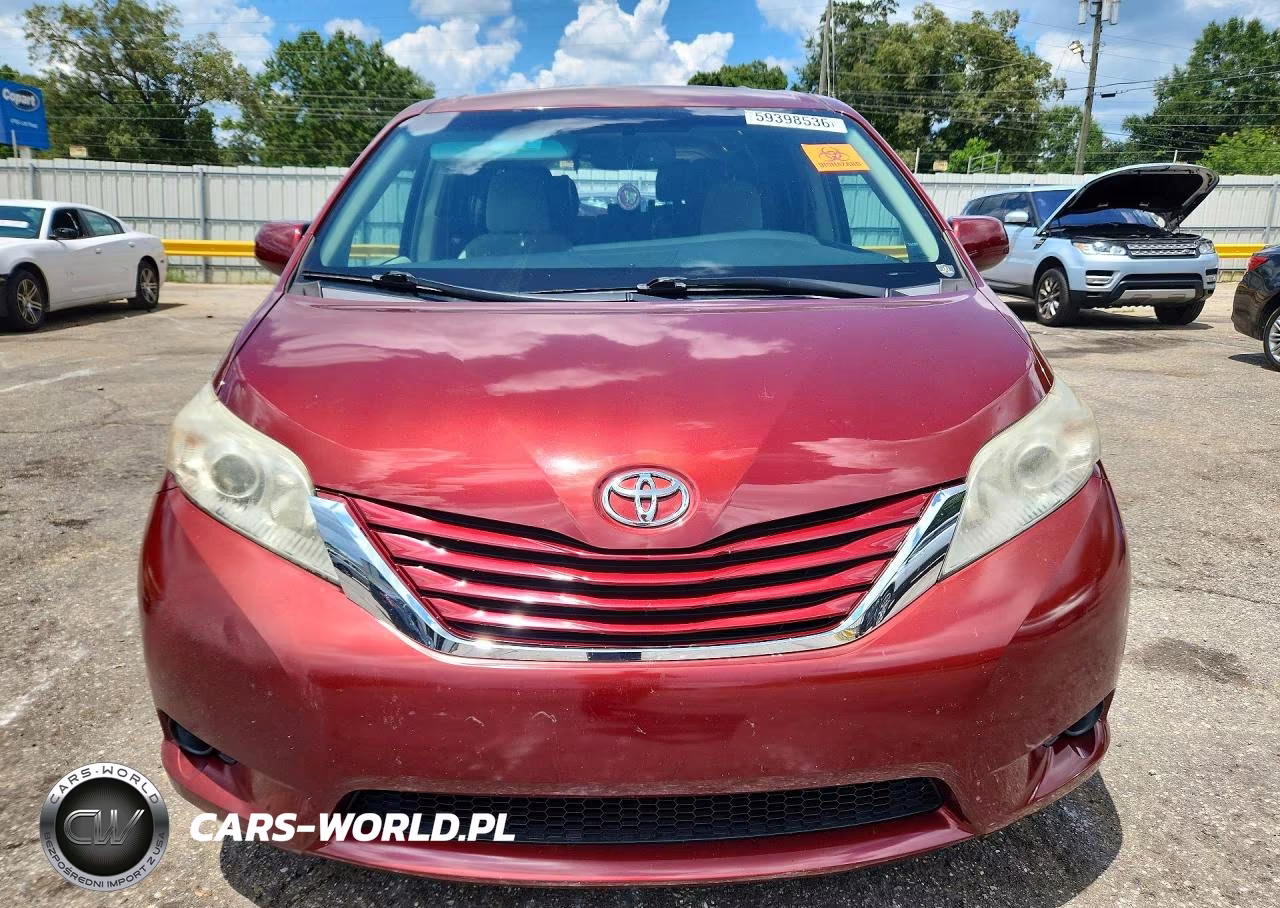 2016 Toyota Sienna Le VIN:5TDKK3DC1GS748739 - 5