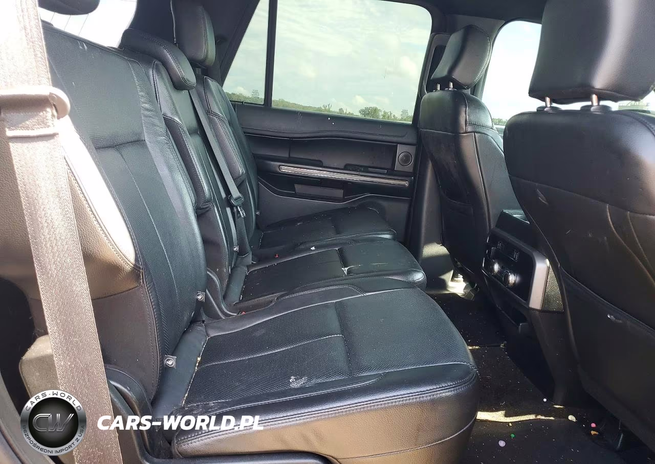 2018 Ford Expedition Xlt VIN:1FMJU1JTXJEA29920 - 11