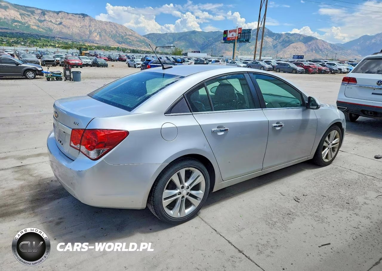 2013 Chevrolet Cruze Ltz VIN:1G1PG5SB8D7221826 - 3