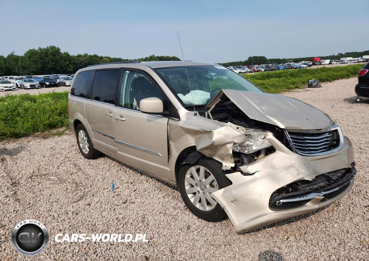 2013 Chrysler Town & Country Touring VIN:2C4RC1BG5DR696249 - 4