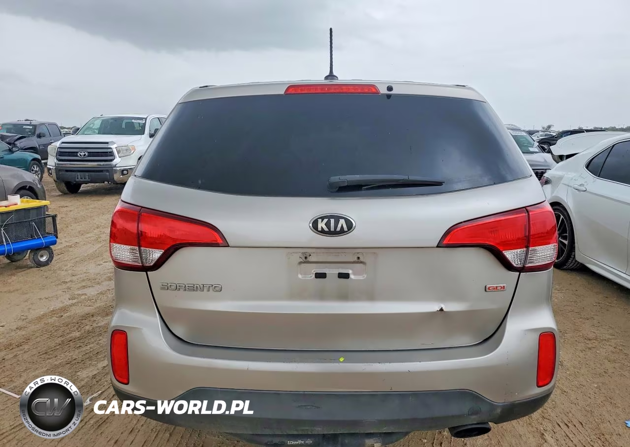 2015 Kia Sorento Lx VIN:5XYKT3A61FG588885 - 6