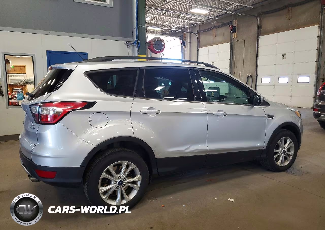 2018 Ford Escape Se VIN:1FMCU9GD7JUB62213 - 3