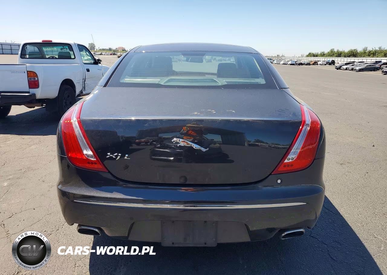 2011 Jaguar Xjl VIN:SAJWA2GB3BLV18312 - 6