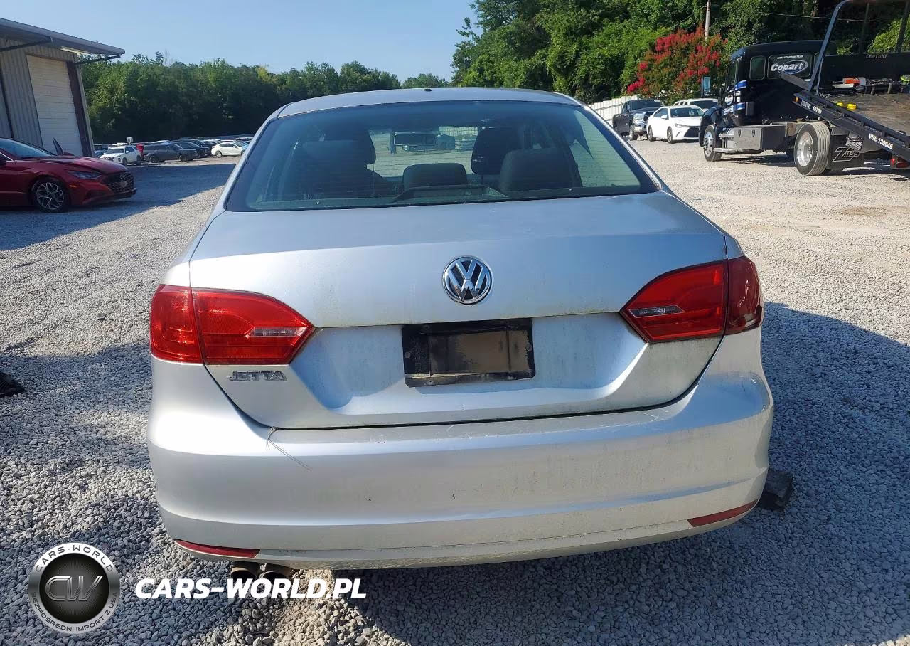2011 Volkswagen Jetta Base VIN:3VW2K7AJ1BM395743 - 6