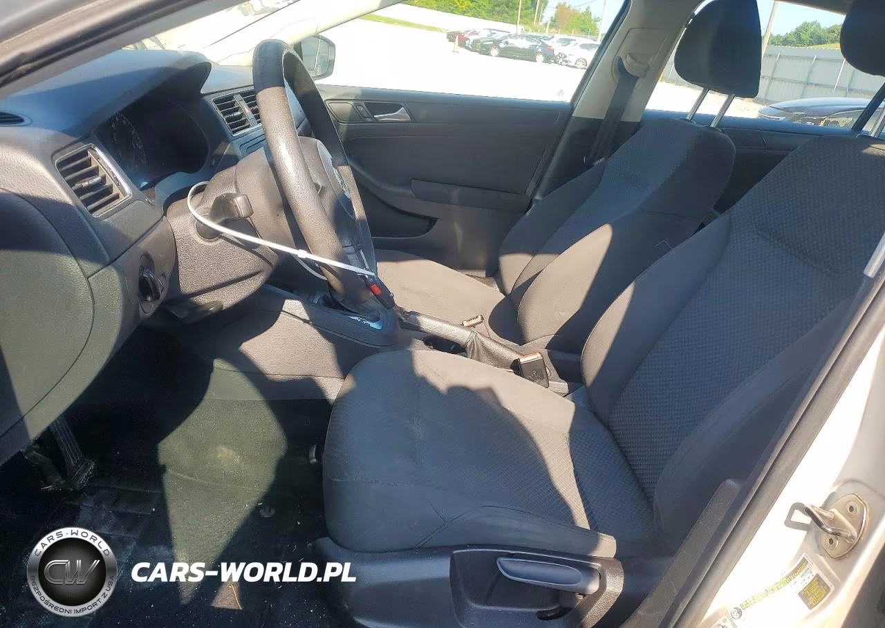 2011 Volkswagen Jetta Base VIN:3VW2K7AJ1BM395743 - 7