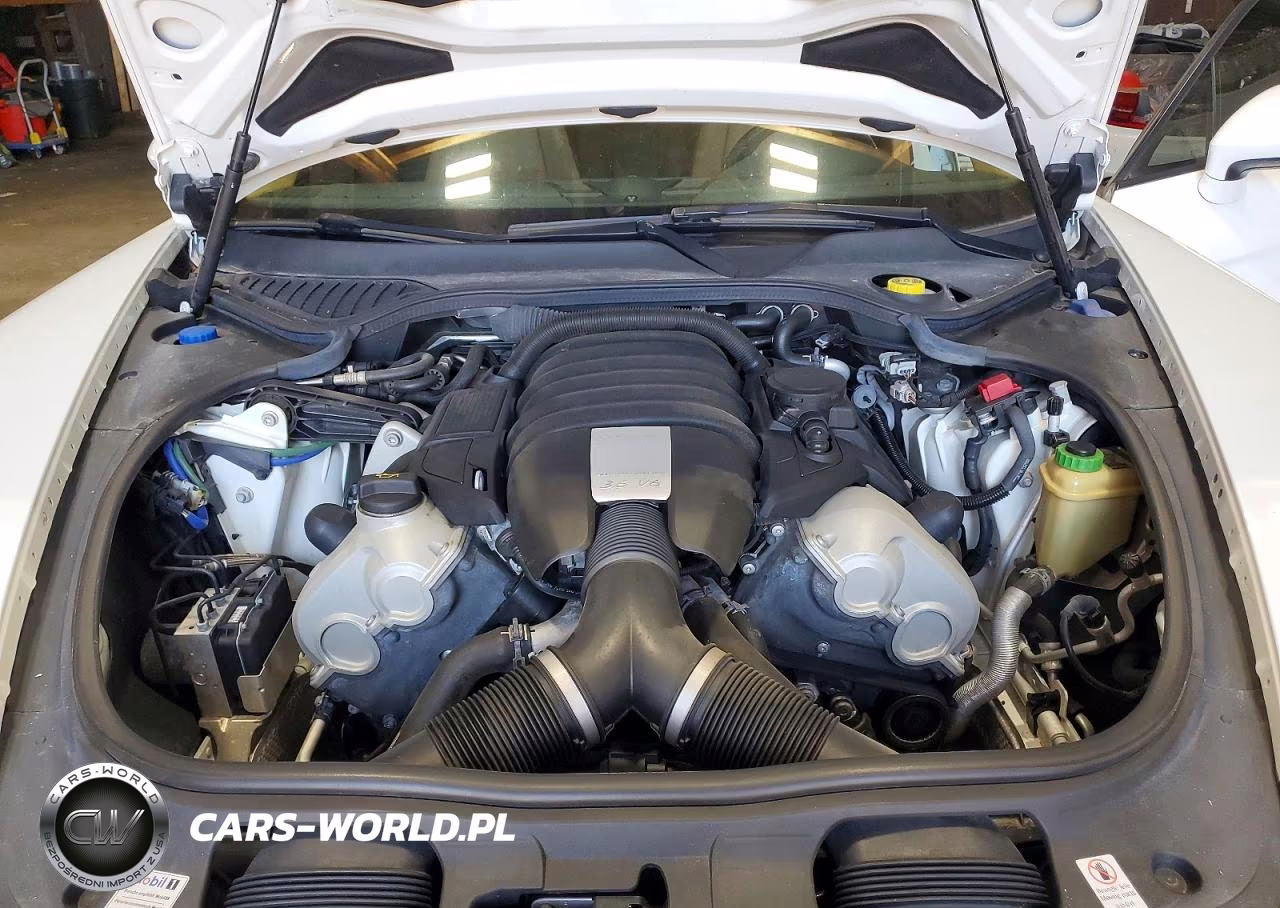2015 Porsche Panamera 2 VIN:WP0AA2A71FL007149 - 11