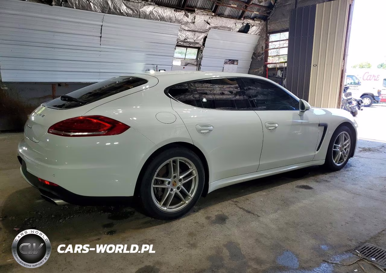 2015 Porsche Panamera 2 VIN:WP0AA2A71FL007149 - 3
