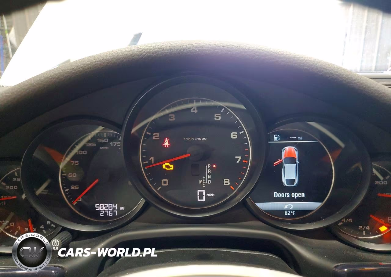 2015 Porsche Panamera 2 VIN:WP0AA2A71FL007149 - 9