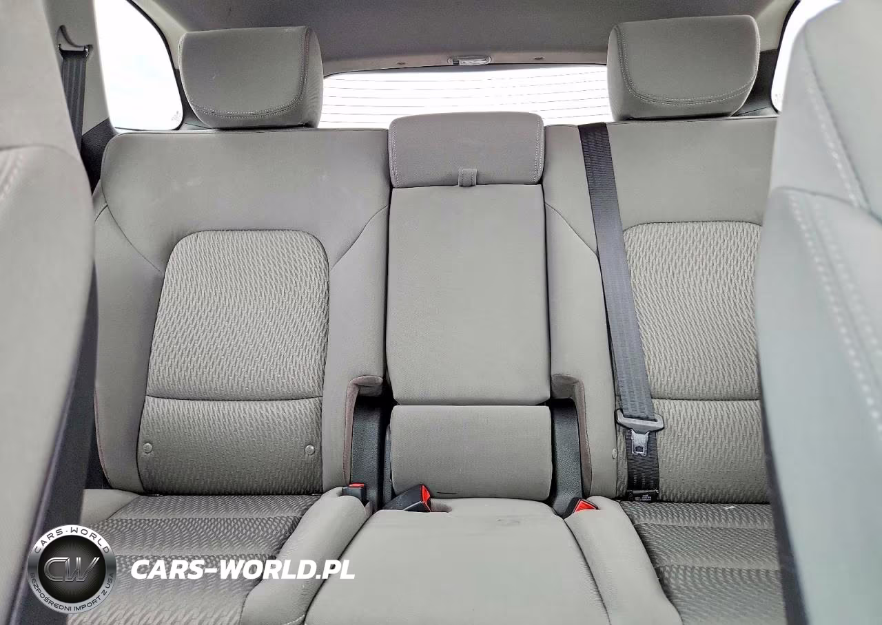 2017 Hyundai Santa Fe Se VIN:KM8SMDHF4HU228239 - 10