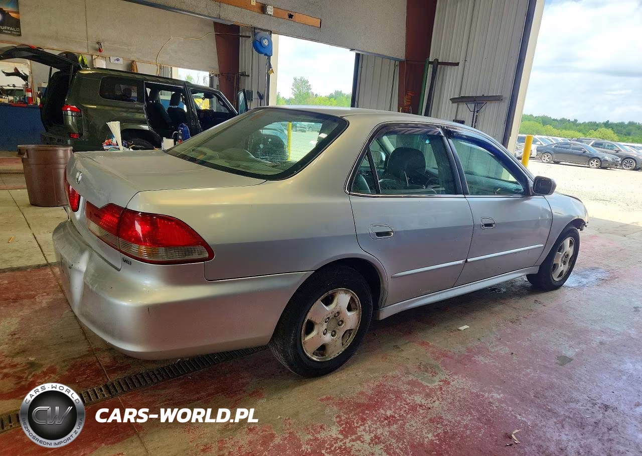 2002 Honda Accord Ex VIN:1HGCG16572A017152 - 3
