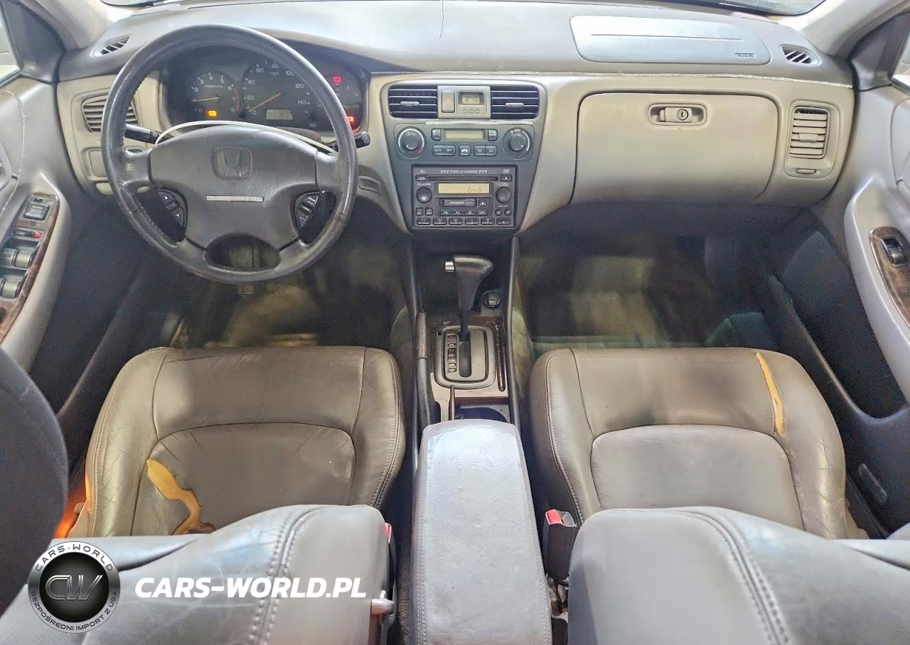 2002 Honda Accord Ex VIN:1HGCG16572A017152 - 8