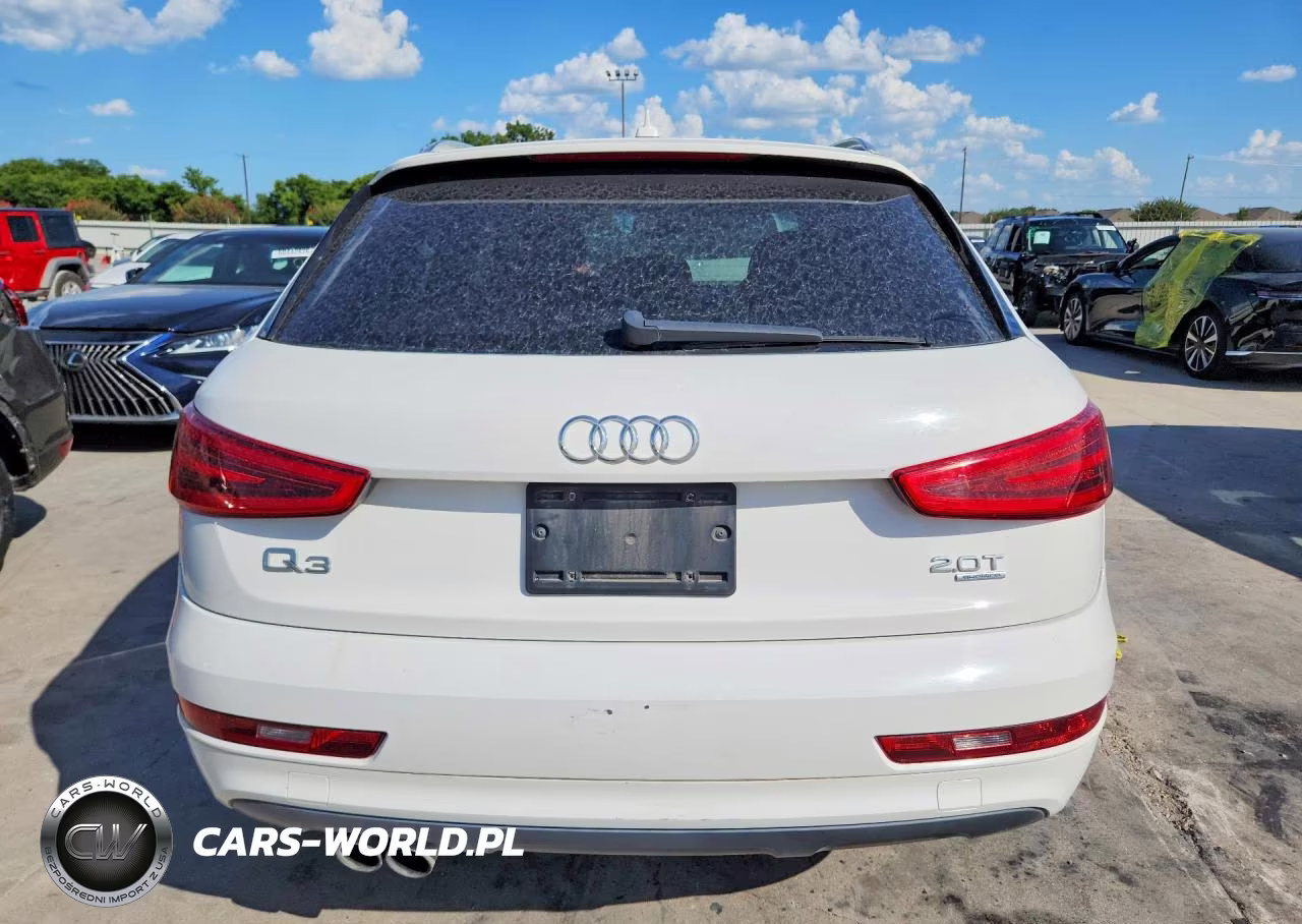2015 Audi Q3 Premium Plus VIN:WA1EFCFS9FR006747 - 6