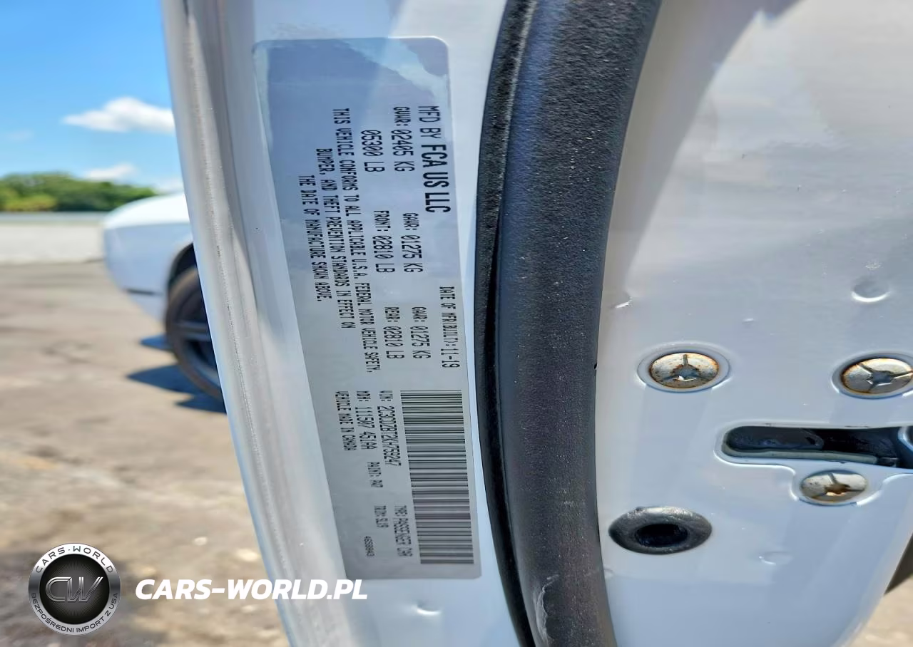 2019 Dodge Challenger R-T VIN:2C3CDZBT2KH759247 - 12