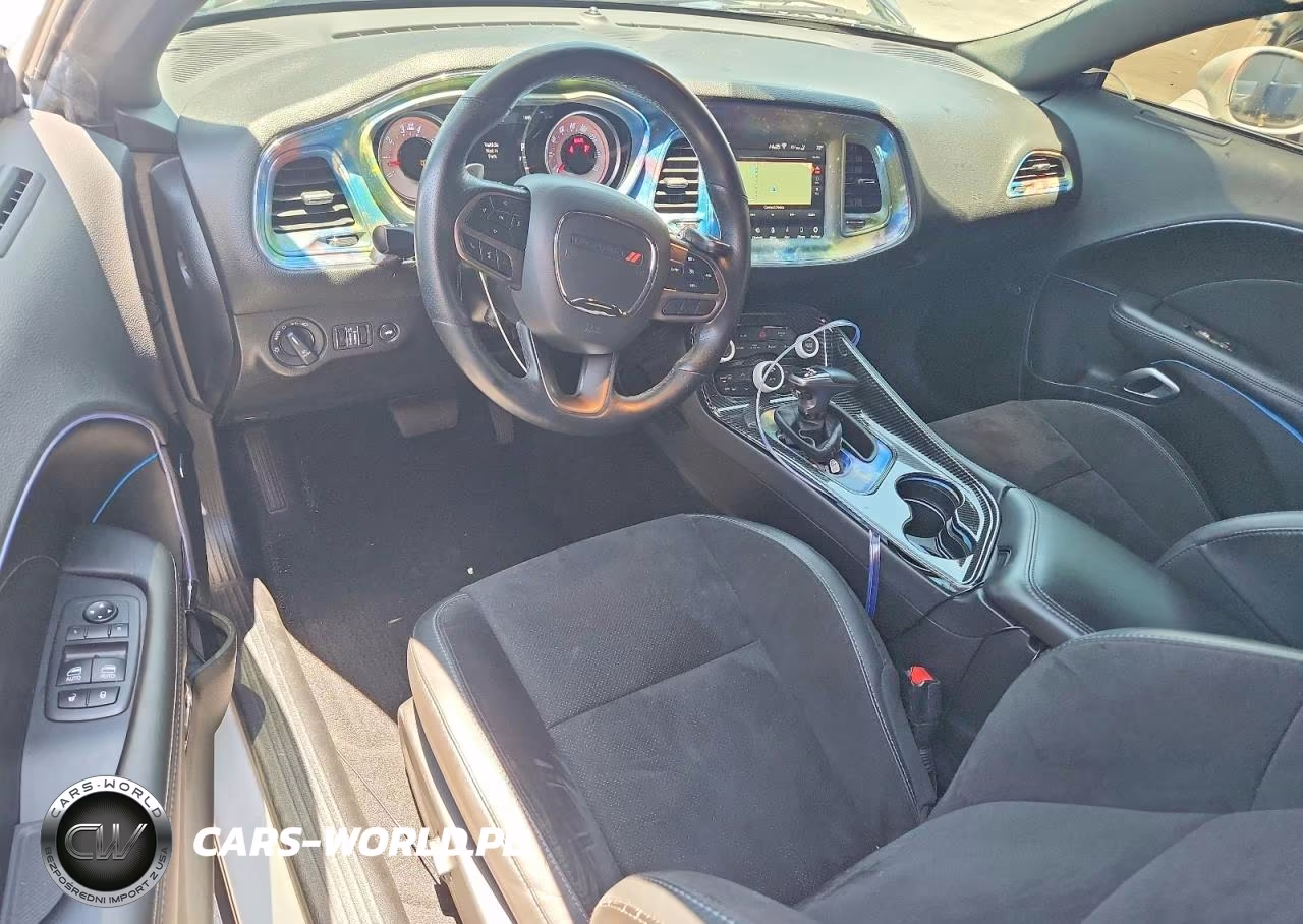 2019 Dodge Challenger R-T VIN:2C3CDZBT2KH759247 - 8