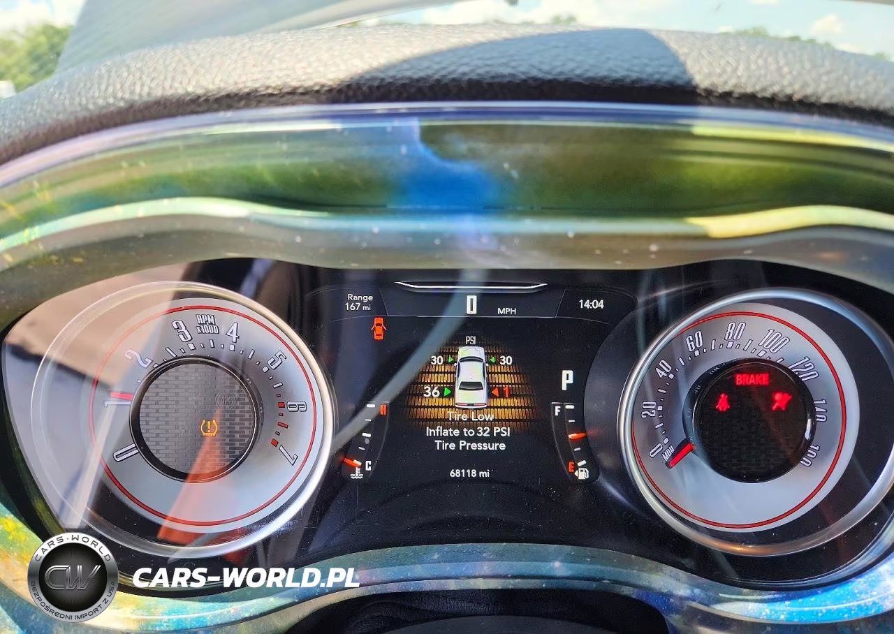 2019 Dodge Challenger R-T VIN:2C3CDZBT2KH759247 - 9
