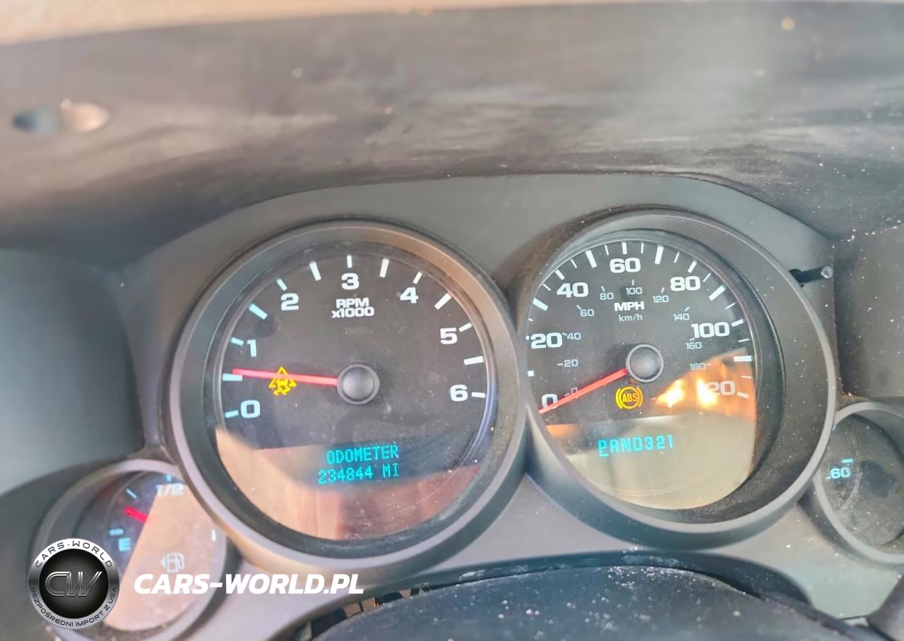 2008 Chevrolet Silverado C1500 VIN:2GCEC13C681114710 - 9