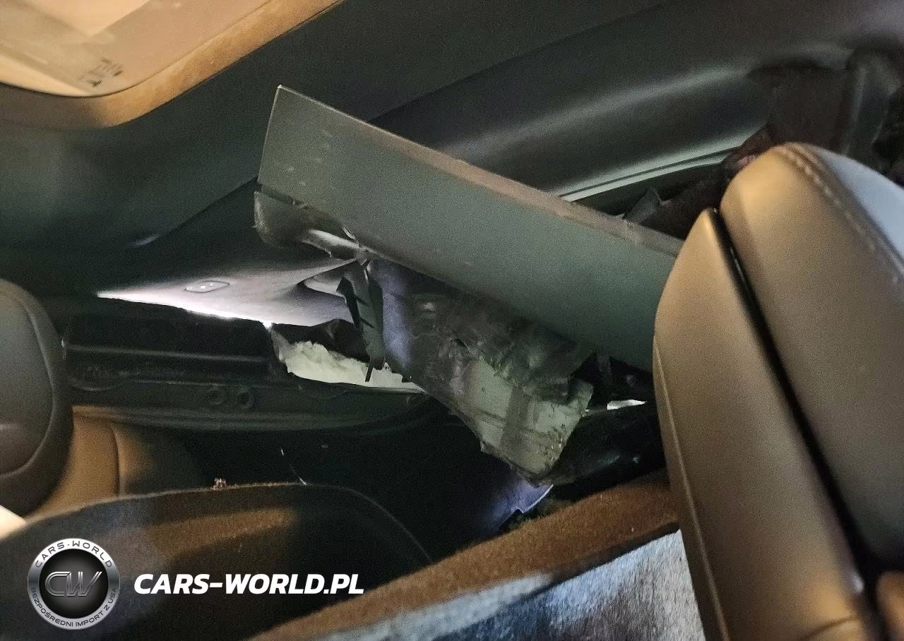 2019 Tesla Model X VIN:5YJXCDE21KF181993 - 11