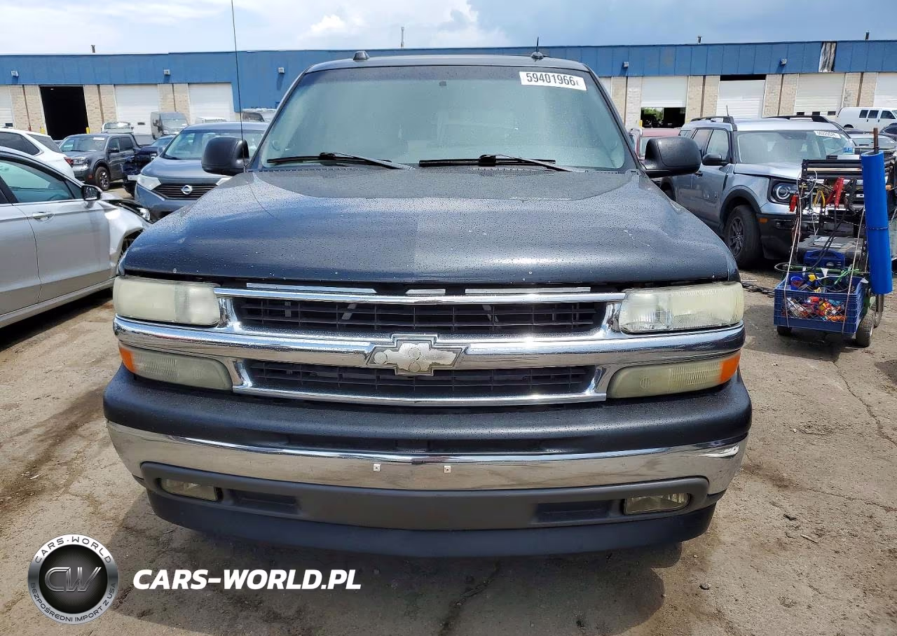 2005 Chevrolet Suburban C1500 VIN:3GNEC16Z25G252335 - 5