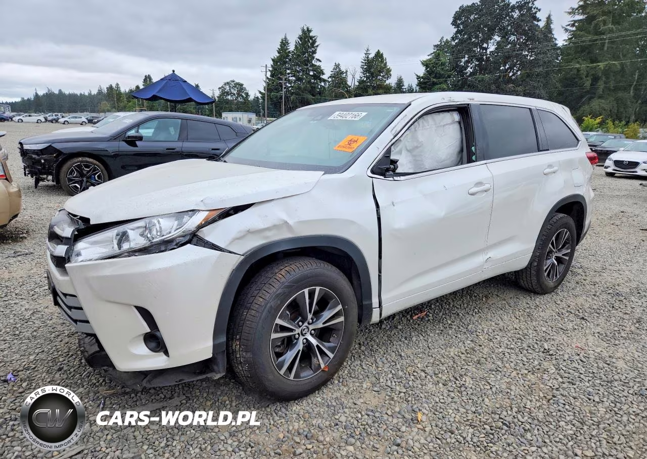 2017 Toyota Highlander Le