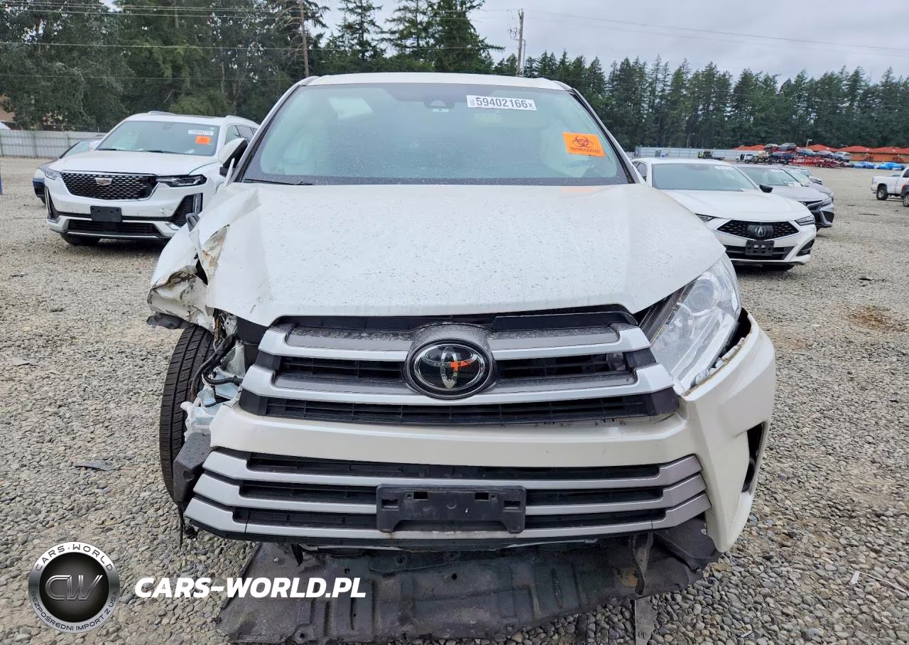 2017 Toyota Highlander Le VIN:5TDZARFH8HS025629 - 5
