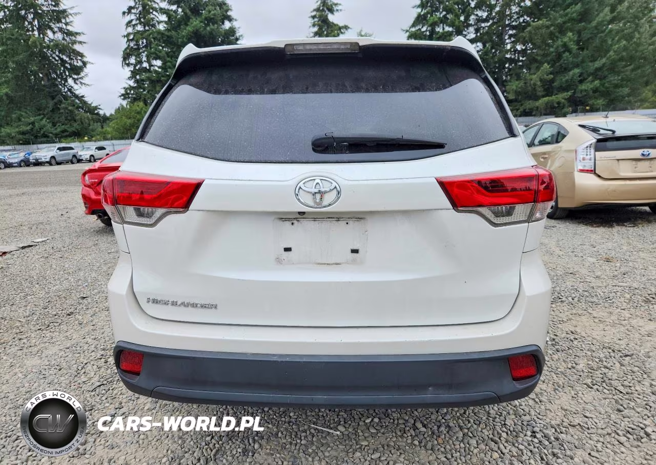 2017 Toyota Highlander Le VIN:5TDZARFH8HS025629 - 6