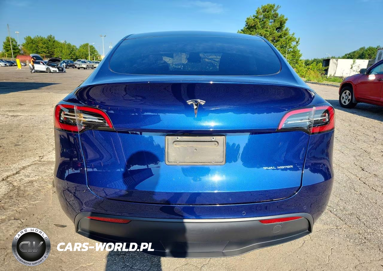 2022 Tesla Model Y VIN:7SAYGAEEXNF339630 - 6