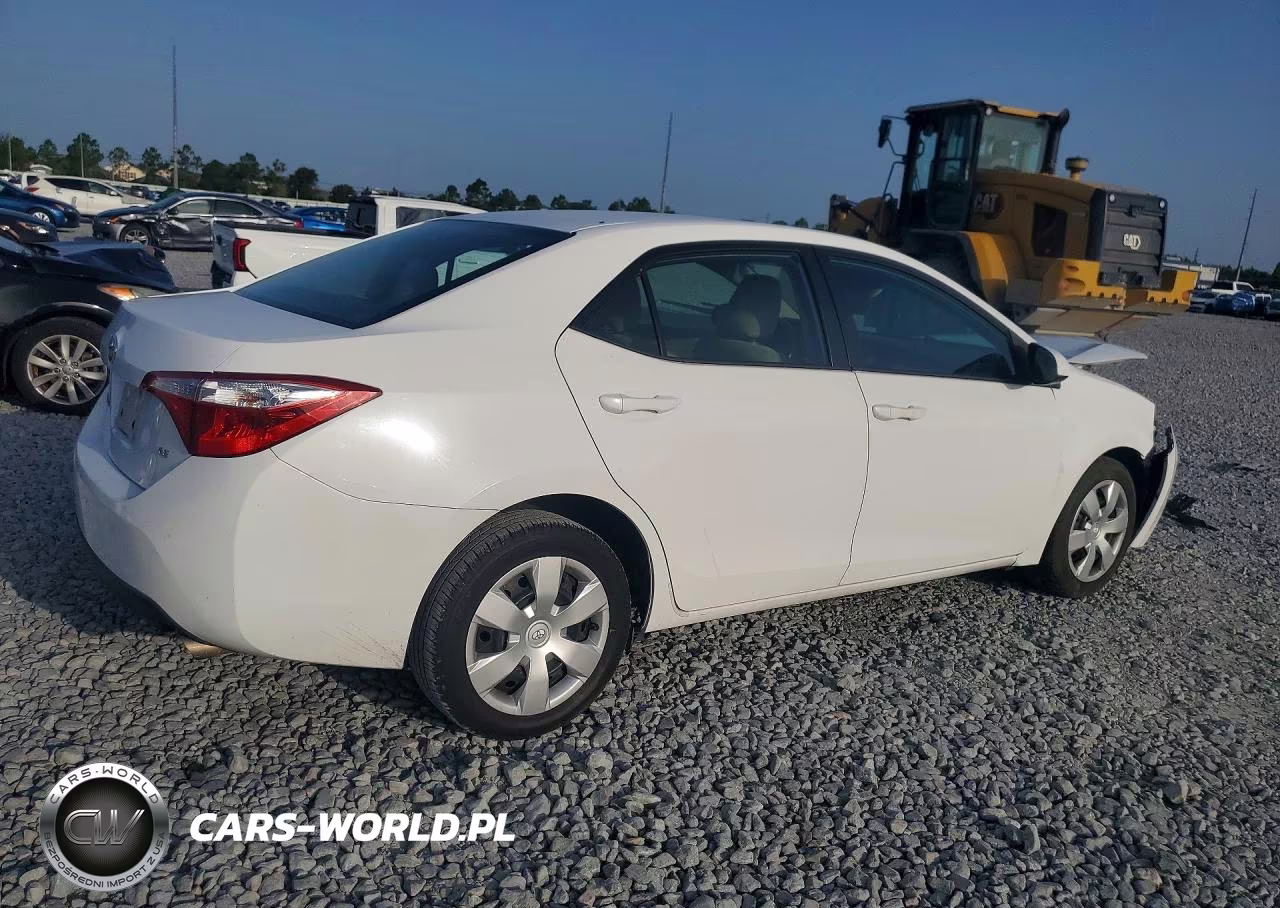 2016 Toyota Corolla Le VIN:2T1BURHE0GC590783 - 3
