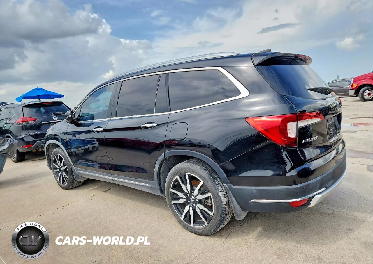 2019 Honda Pilot Touring VIN:5FNYF6H96KB019549 - 2