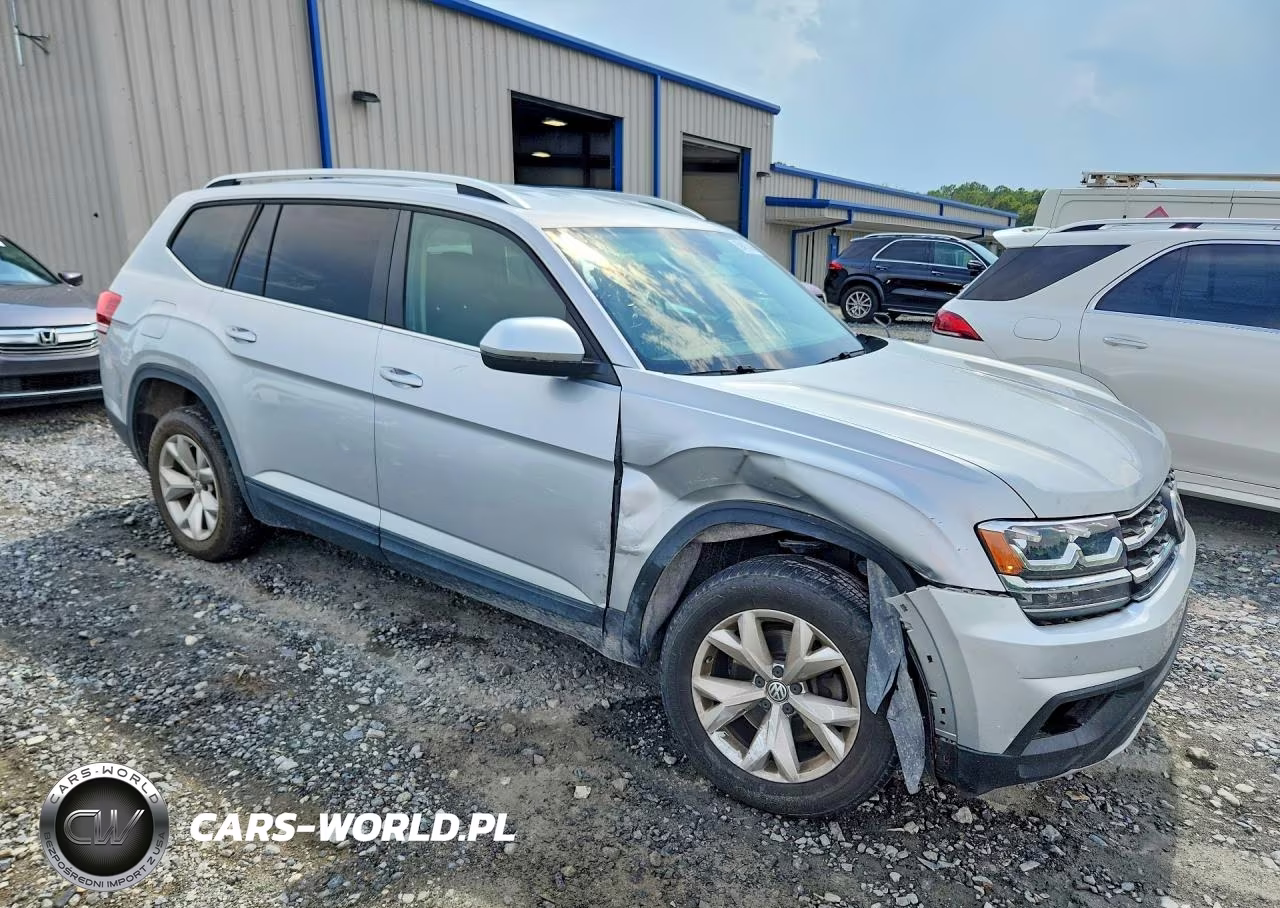2018 Volkswagen Atlas Se VIN:1V2LR2CA6JC501055 - 4
