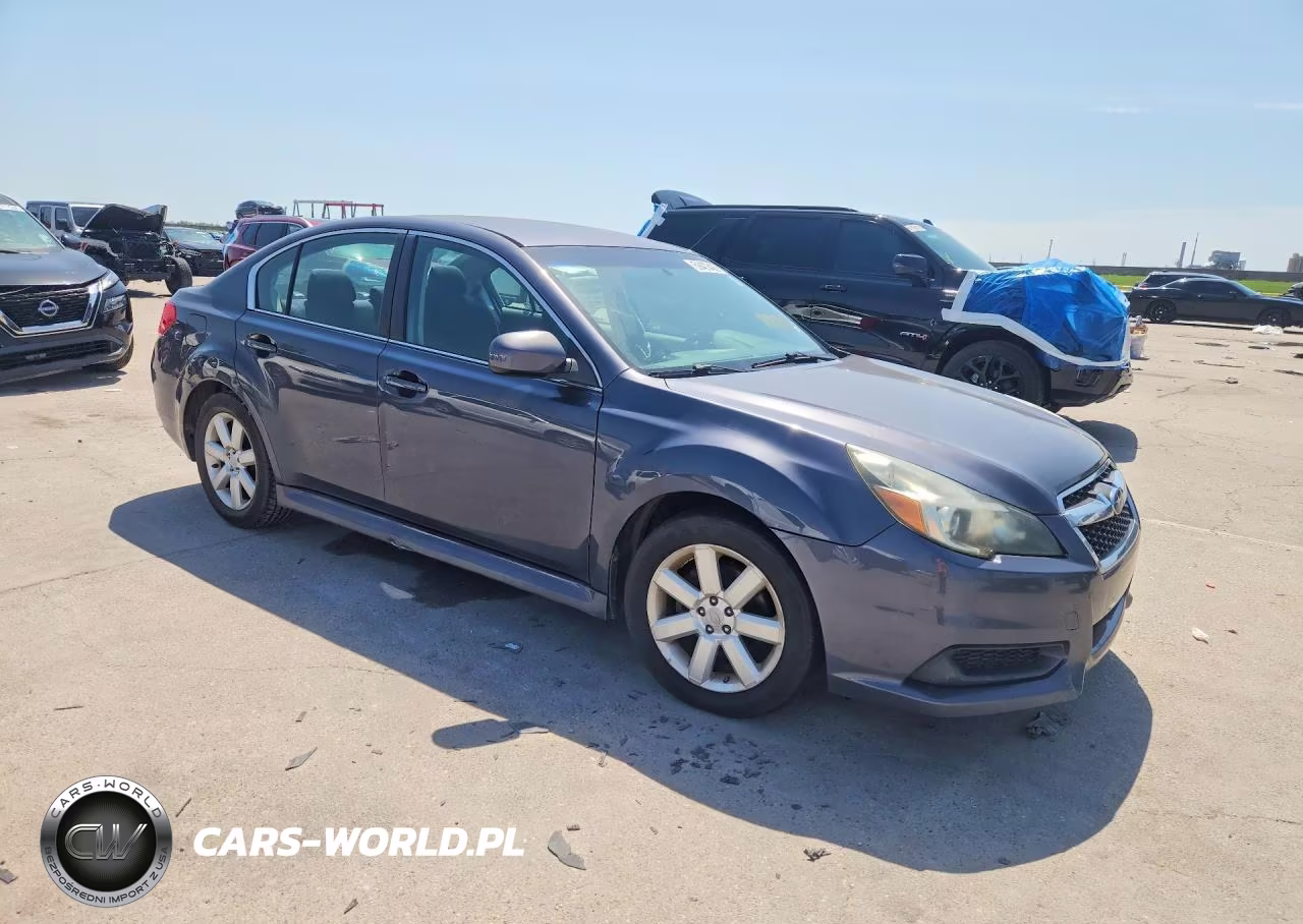2014 Subaru Legacy 2.5I Premium VIN:4S3BMBC67E3021166 - 4