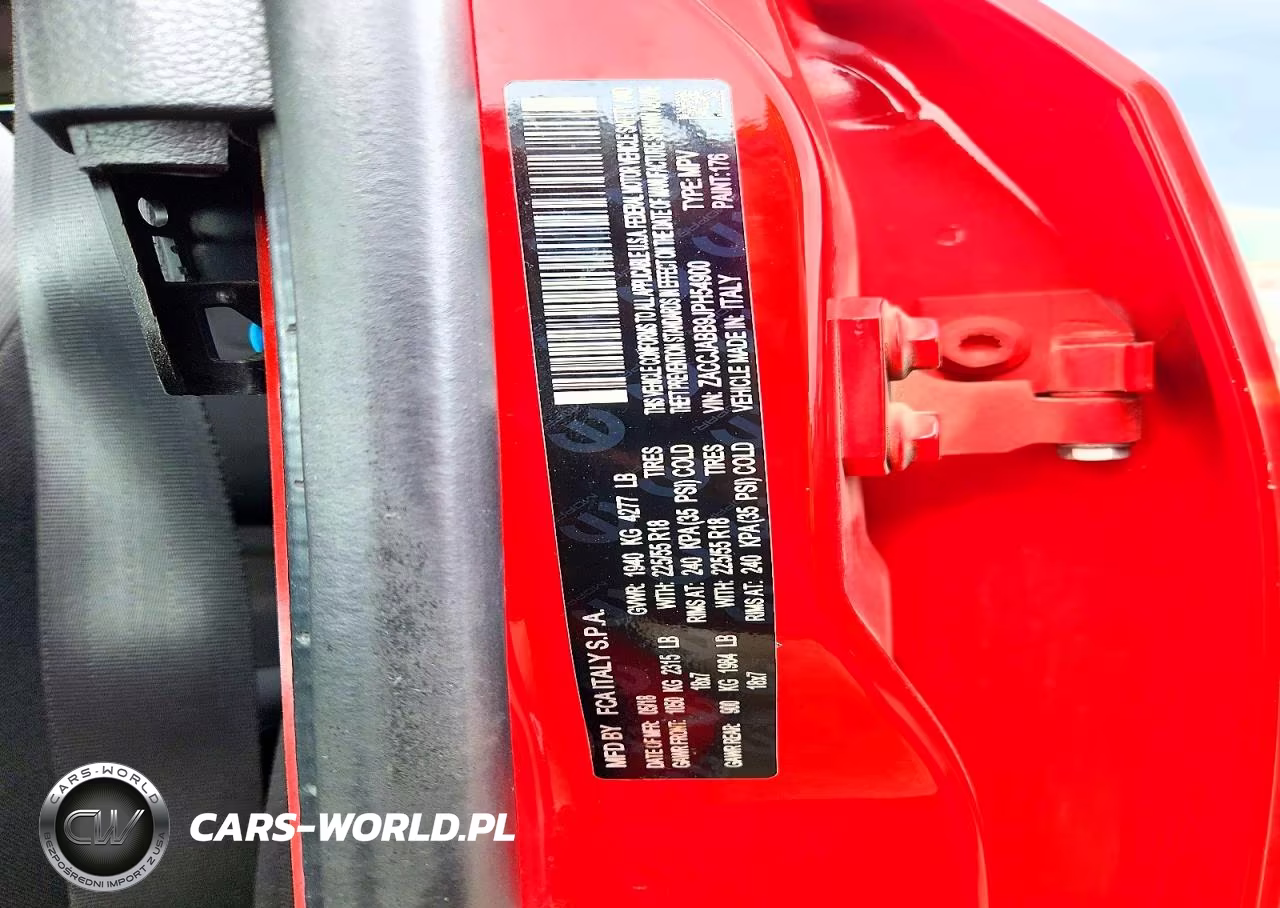 2018 Jeep Renegade Latitude VIN:ZACCJABB9JPH54900 - 14