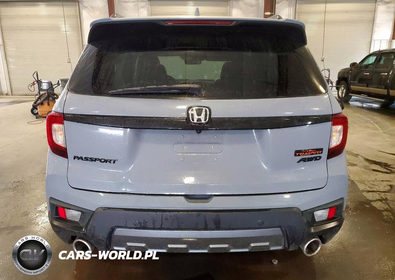 2024 Honda Passport Trail Sport VIN:5FNYF8H61RB019924 - 6
