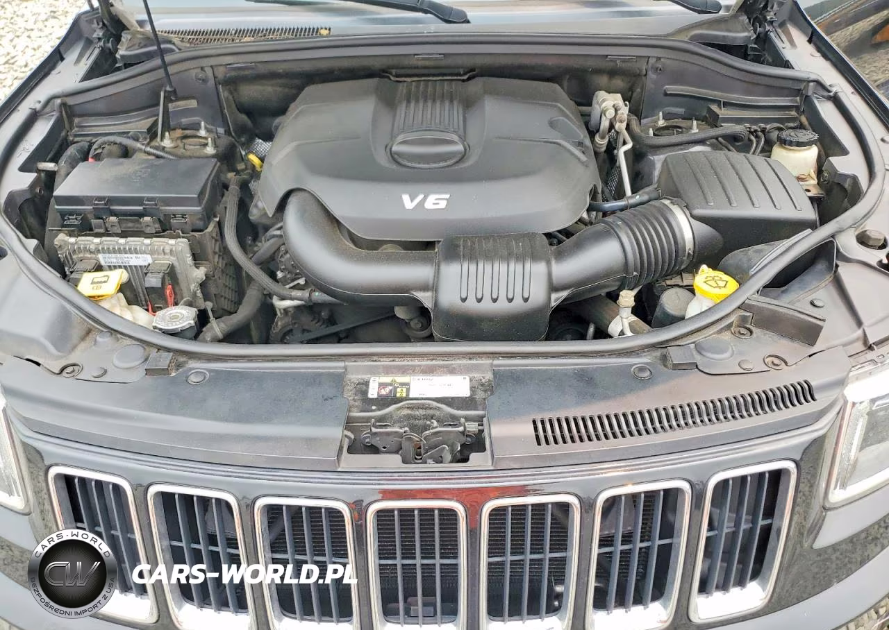 2015 Jeep Grand Cherokee Laredo VIN:1C4RJFAG9FC209733 - 12